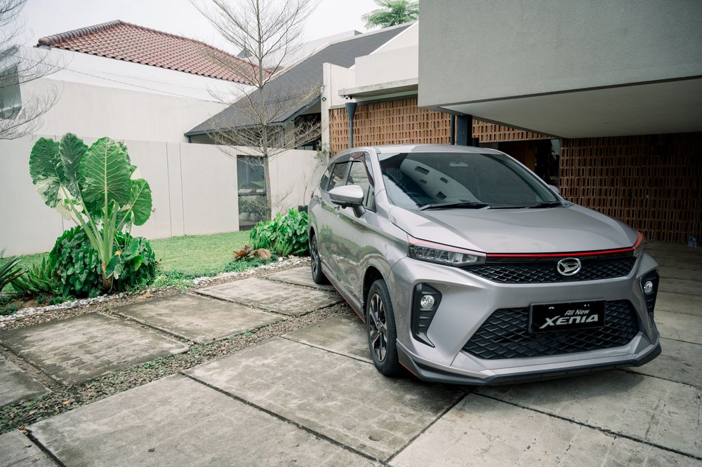 Daihatsu Xenia terbaru 2026