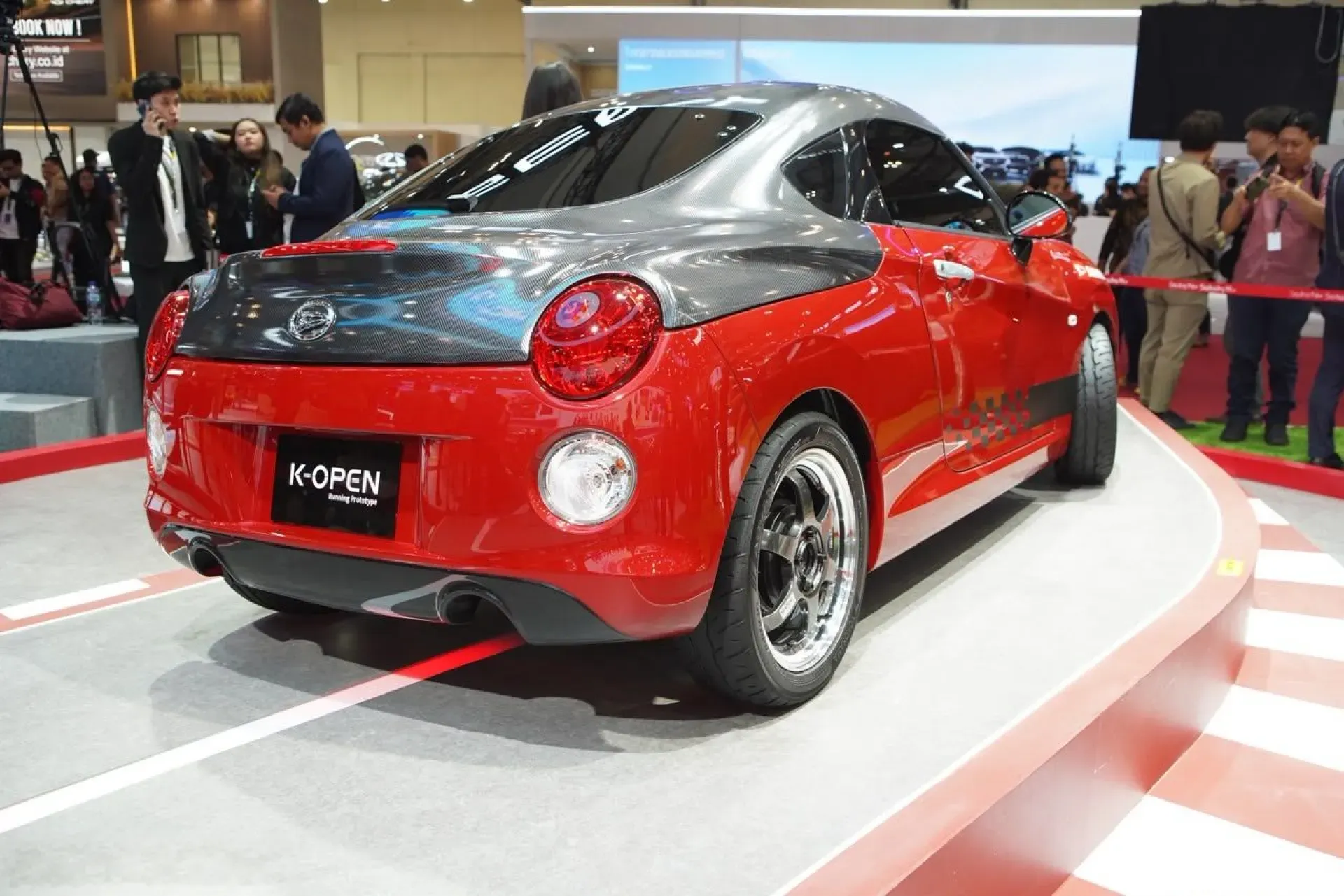 Tampak Belakang Daihatsu K Open 1