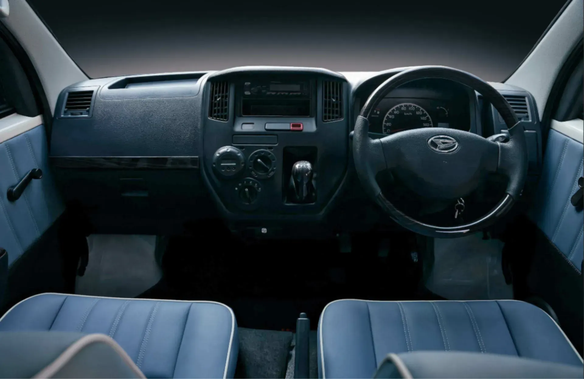 Interior Daihatsu Gran Max Urban Retro 1 1