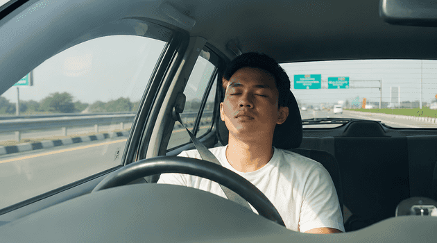 Sepuluh Tips Agar Tidak Mudah Ngantuk Saat Berkendara