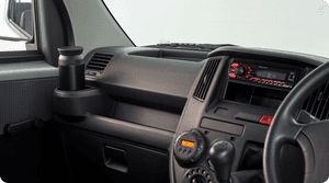 Bottle Holder Gran Max Pick Up, Detail Kecil Yang Berguna Untuk Sopir