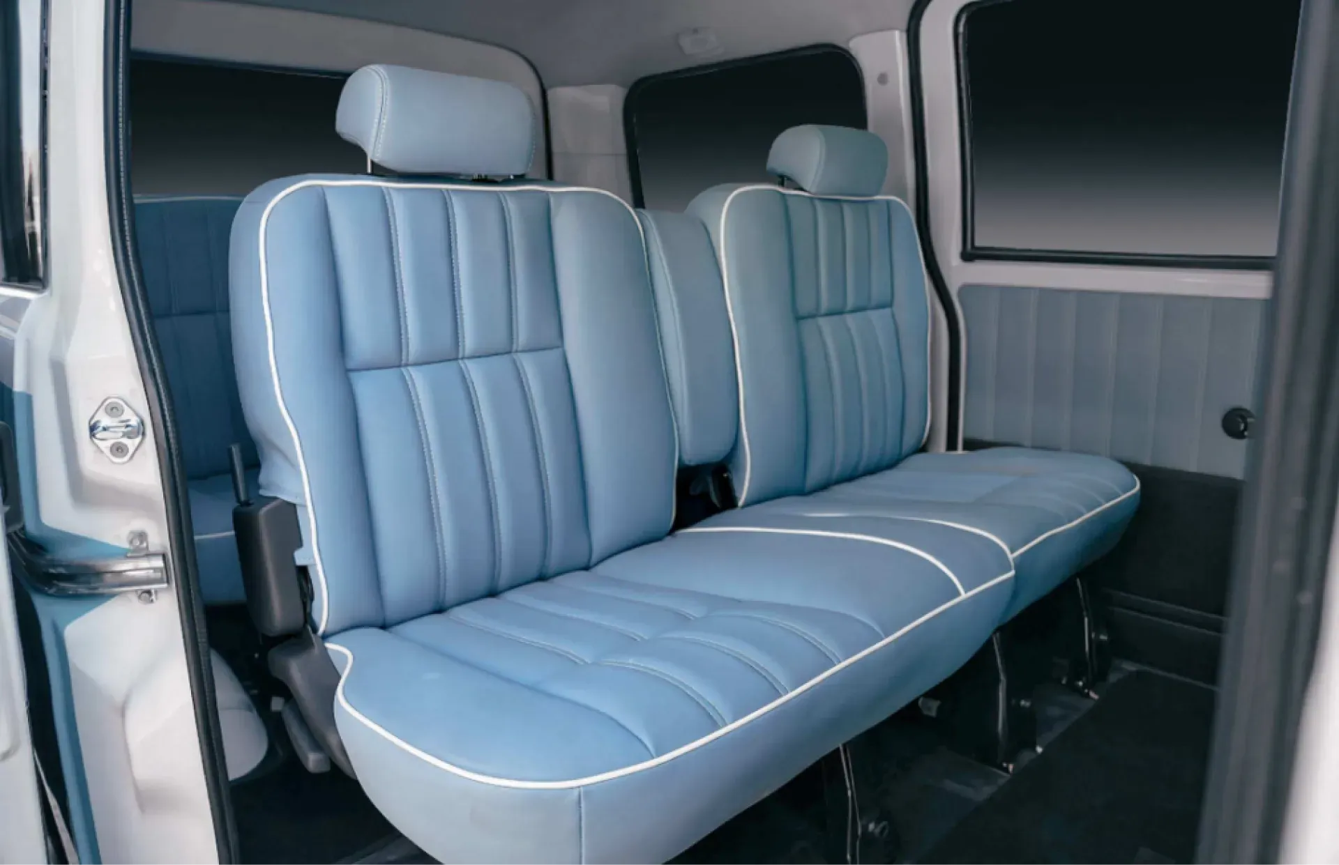 Interior Daihatsu Gran Max Urban Retro 2 1