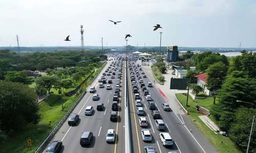 Jalan Tol Jakarta Cikampek: Rute, Tarif, Gerbang Tol, dan Fungsinya