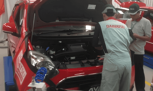 Servis Berkala 30 Bulan atau 50.000 Km
