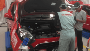 Servis Berkala 30 Bulan atau 50.000 Km